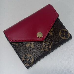 Louis Vuitton Monogram Zoe Fuchsia Wallet